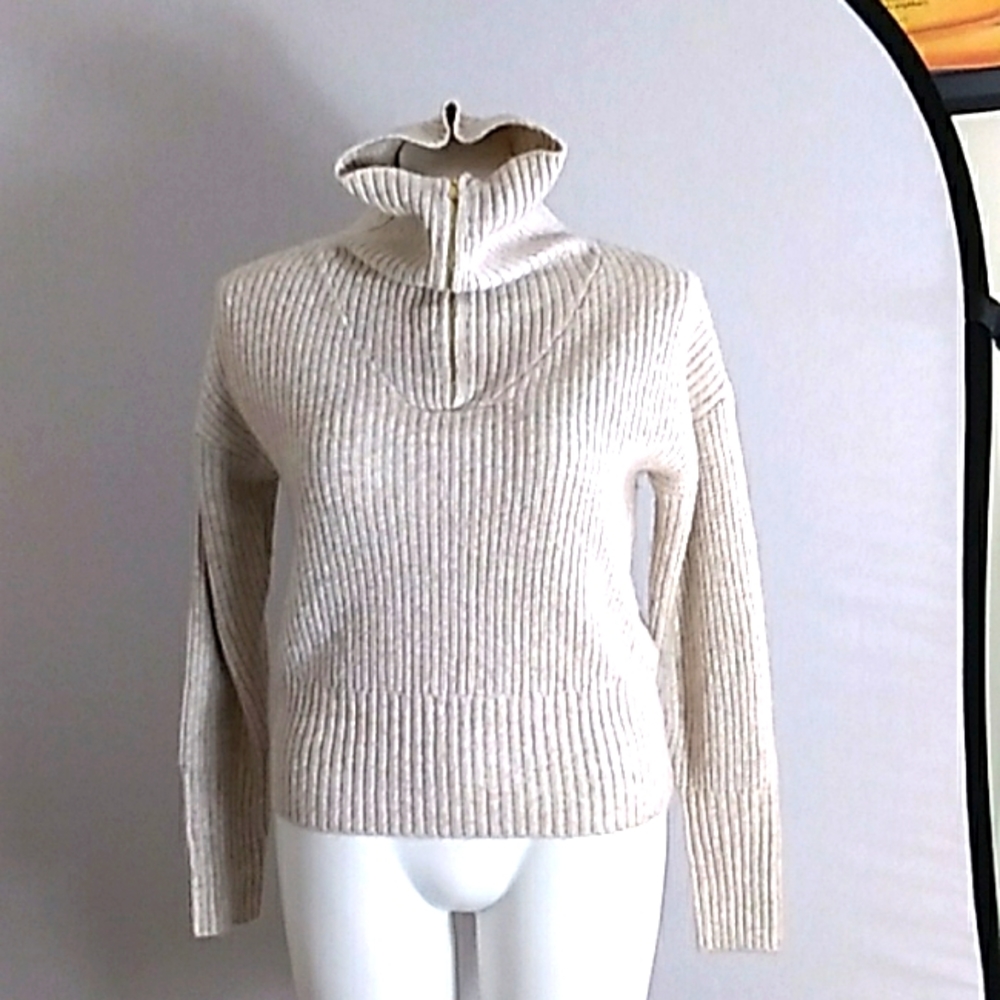 Cupcakes and cashmere women sweater size M cream used